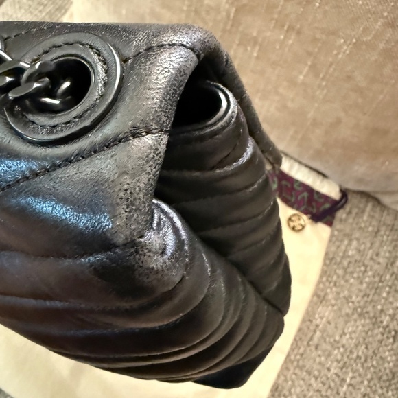 Tory Burch shoulder bag. - Picture 9 of 9